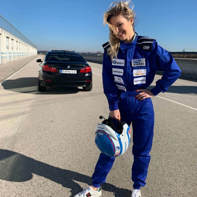 PRESZTIZSSTYLE.COM - AUTÓVERSENYZŐ PRIVÁT SÉF?!