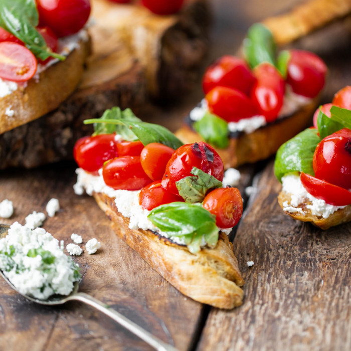 TÚRÓKRÉMES OLASZ BRUSCHETTA