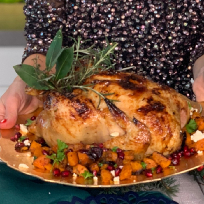 ILYEN A TÖKÉLETES TÖLTÖTT CSIRKE