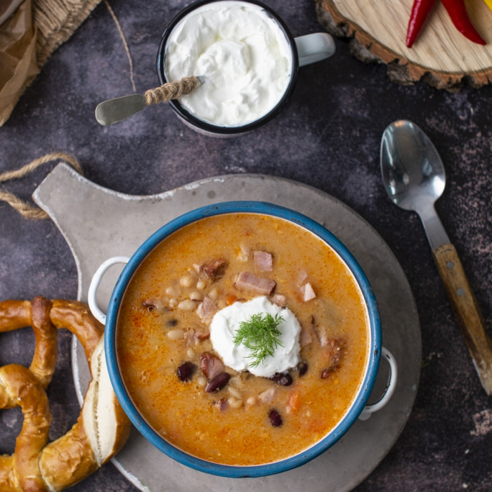 FELTURBÓZOTT BABLEVES