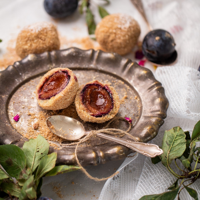 FAHÉJAS SZILVÁS GOMBÓC